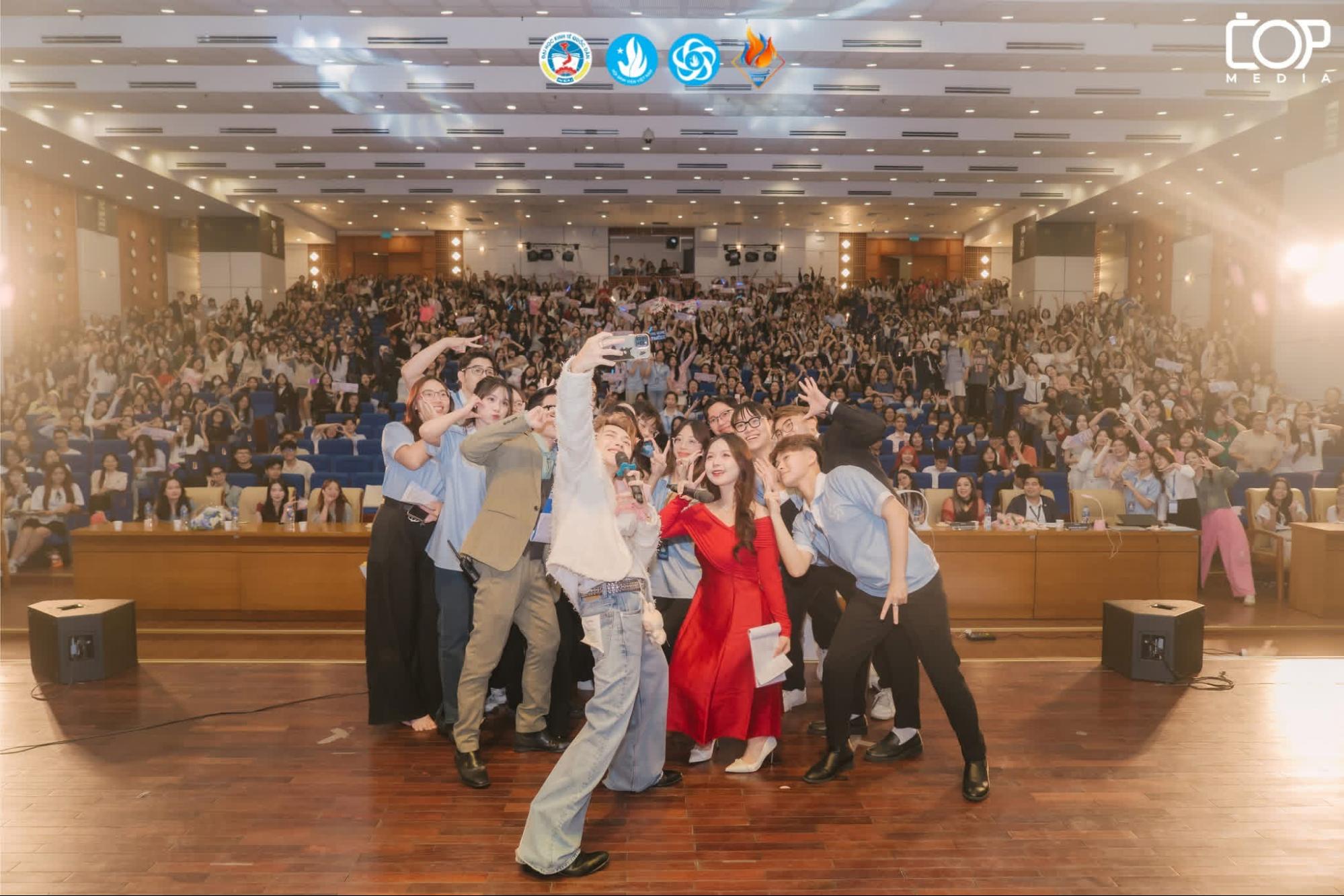 “Thủ lĩnh Sinh viên NEU 2026” quay lại: Không phải danh xưng, đây là nơi thử bản lĩnh thật